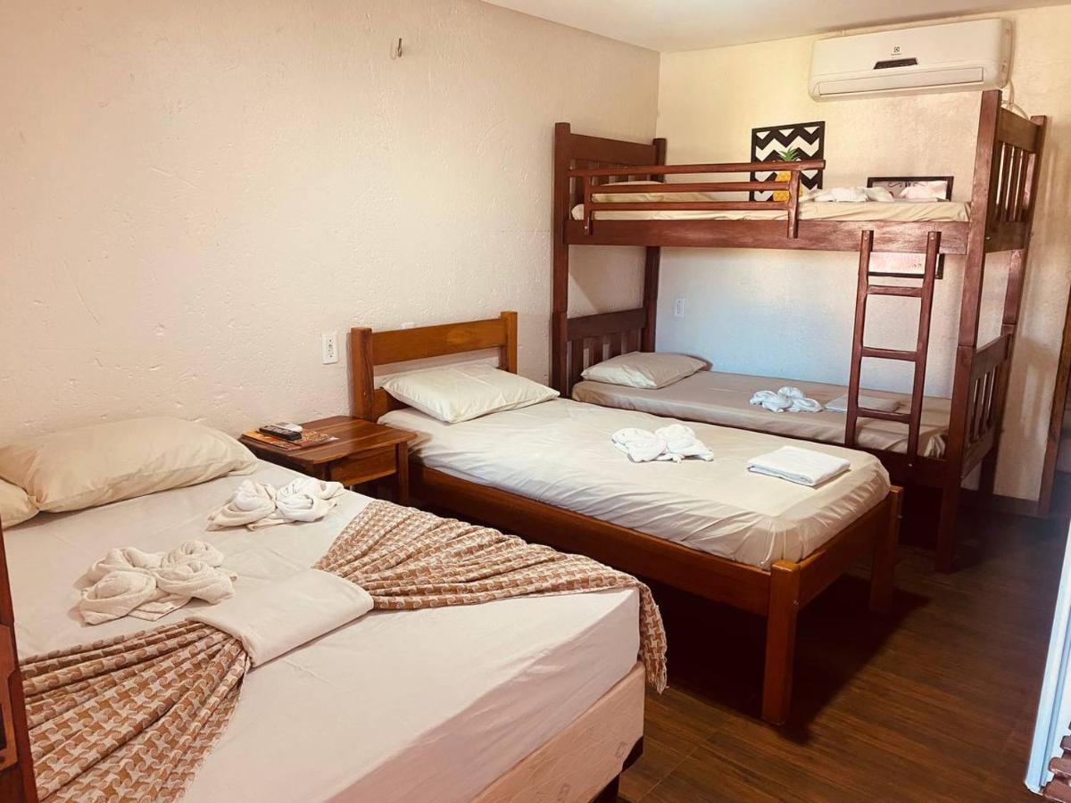 Leao Beach Pousada Луиш Корея Екстериор снимка
