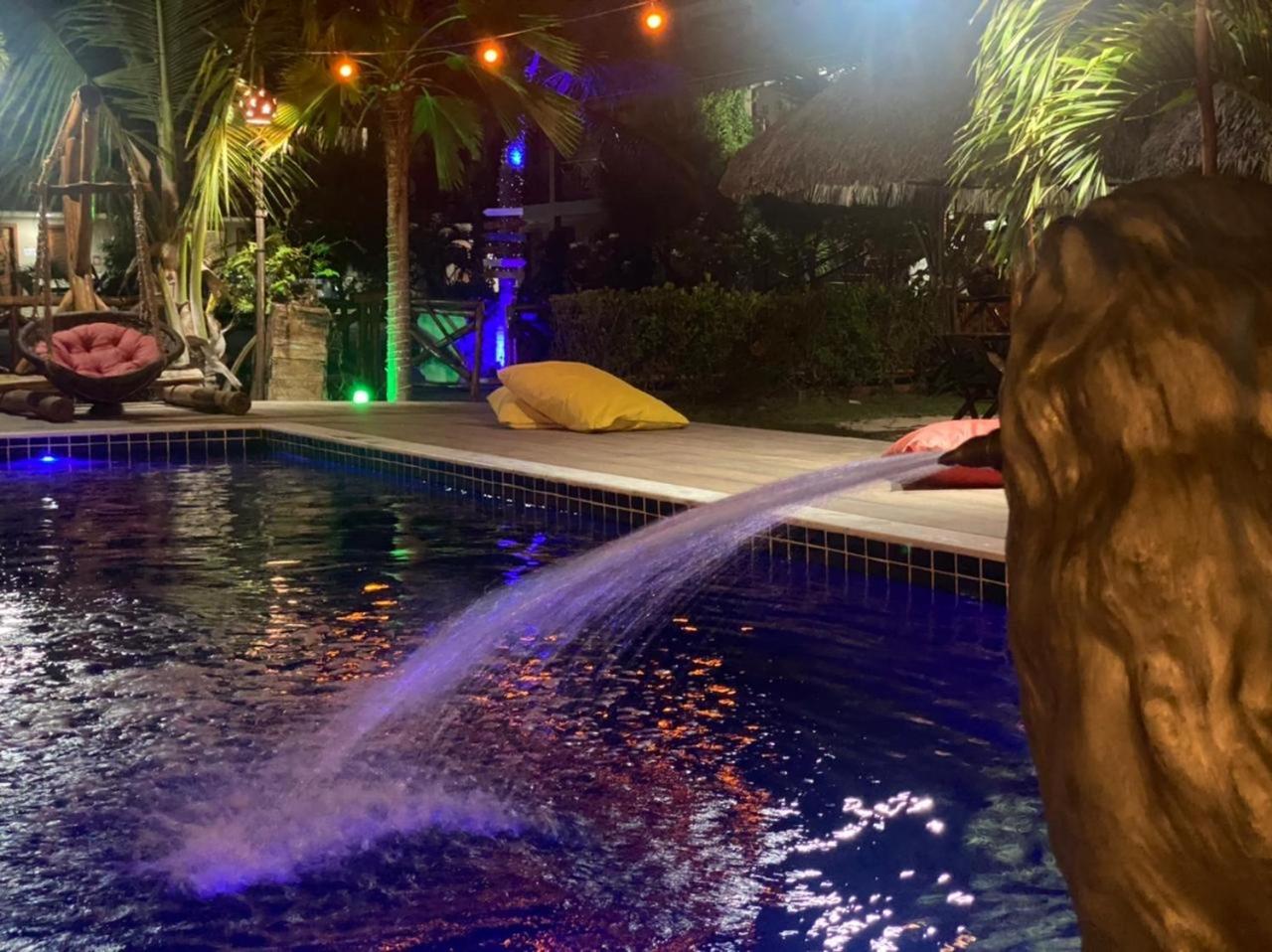 Leao Beach Pousada Луиш Корея Екстериор снимка