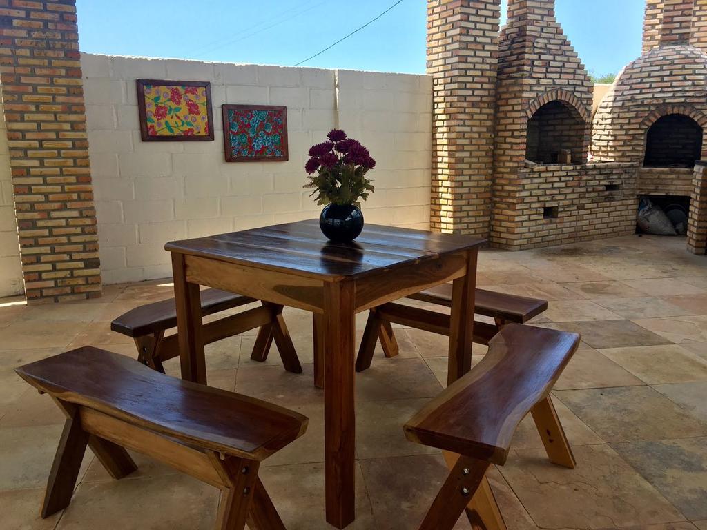 Leao Beach Pousada Луиш Корея Екстериор снимка
