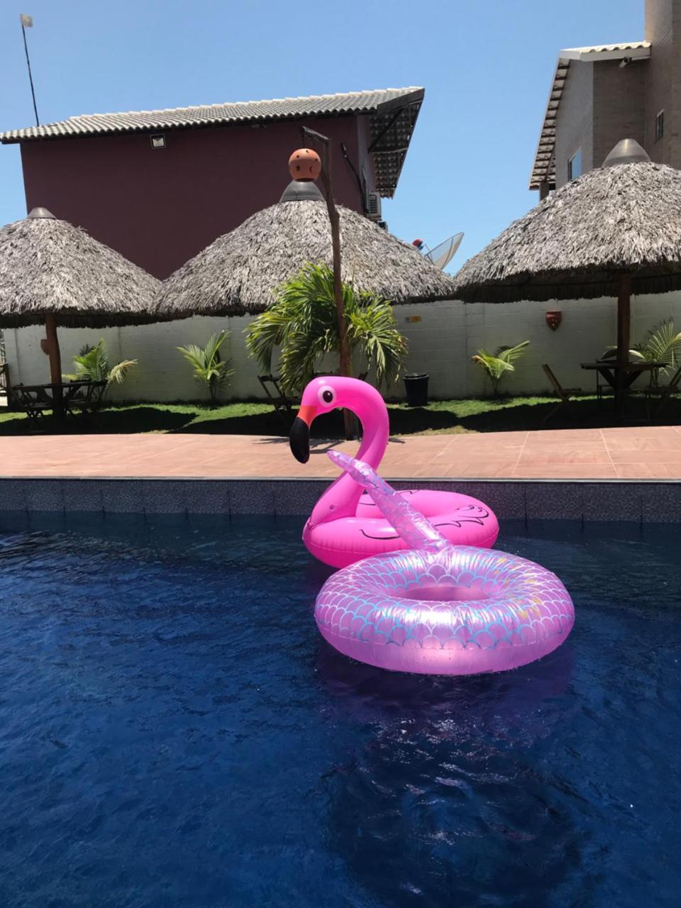 Leao Beach Pousada Луиш Корея Екстериор снимка