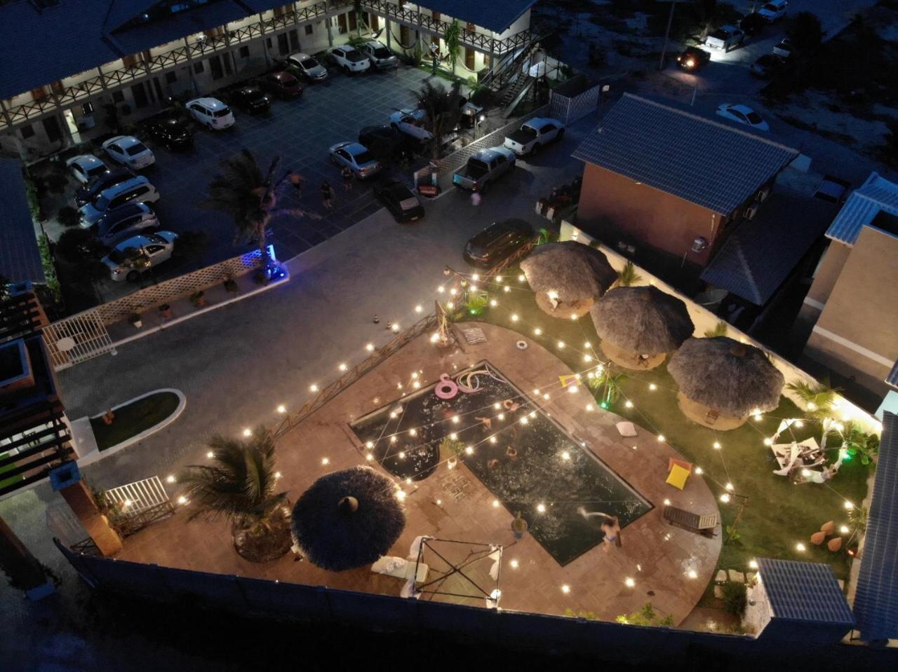 Leao Beach Pousada Луиш Корея Екстериор снимка